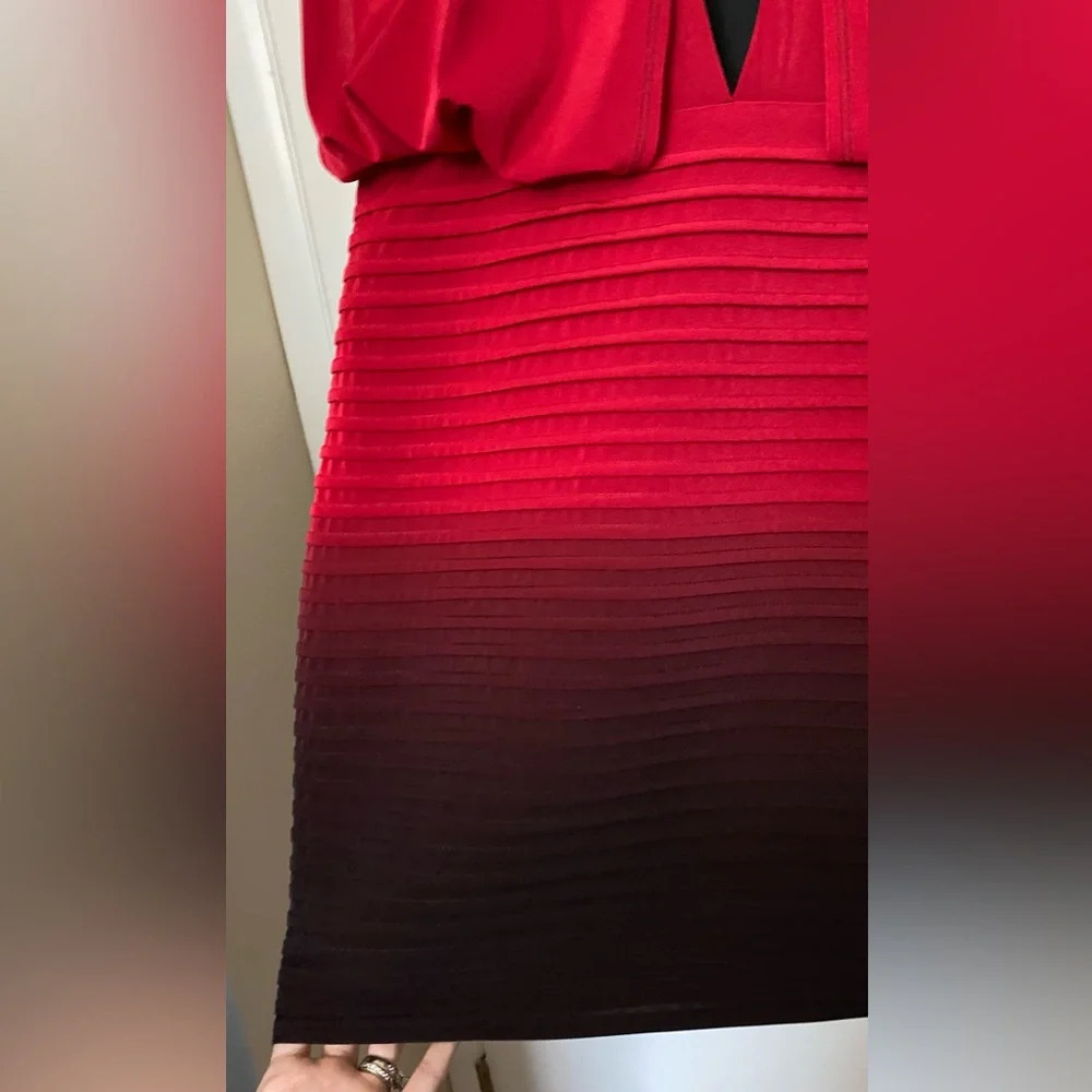 NWOT Xscape Red Black Ombré Blouson Top Ribbed Bottom Size 8 - Picture 11 of 13
